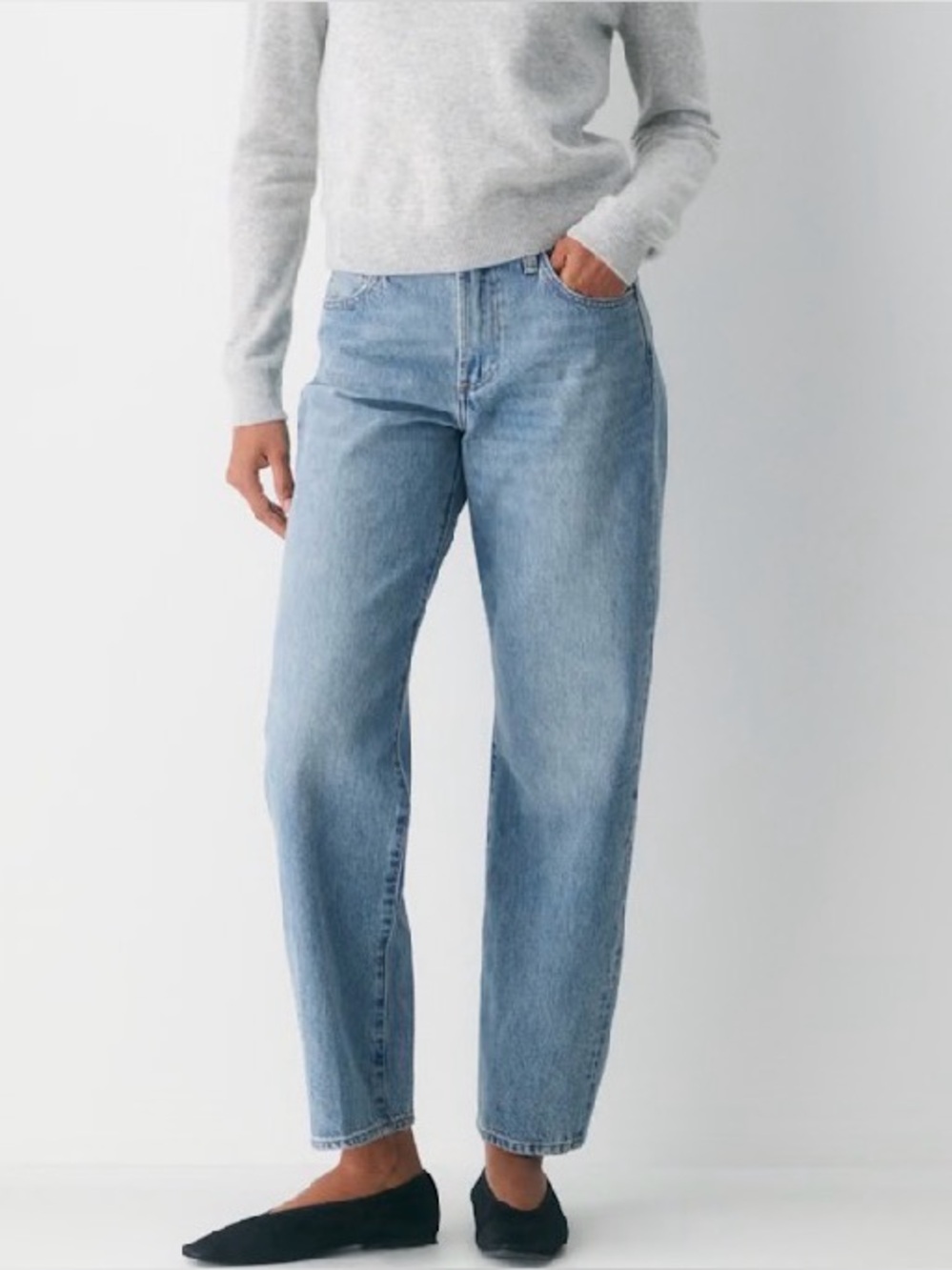 Aritzia DENIM FORUM 90s Marlo Hi-Rise Baggy Jeans 28 Faded Wash 29 1/4” Inseam